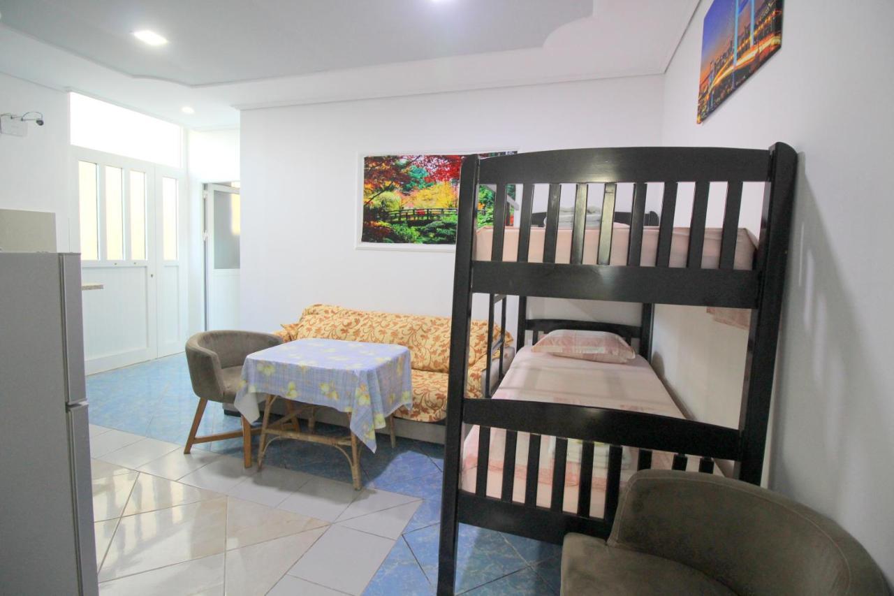 Apartment Andy *